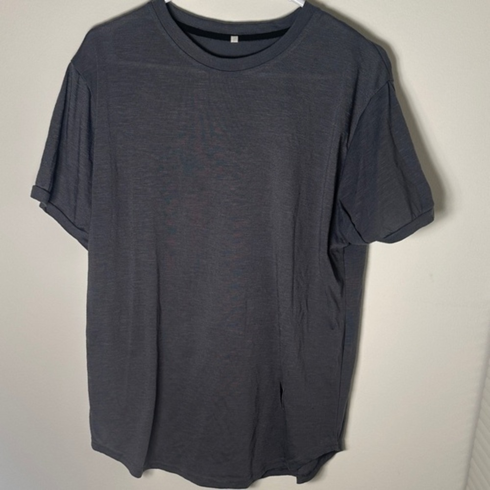 SHEIN Charcoal Gray Men's Tee